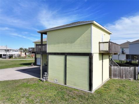 2426 Sand Bar Lane Crystal Beach TX 77650