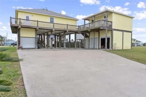 2426 Sand Bar Lane Crystal Beach TX 77650