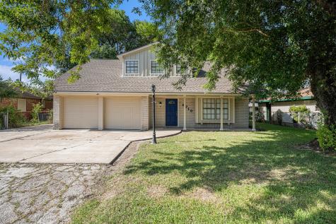 2710 26th Avenue N Texas City TX 77590