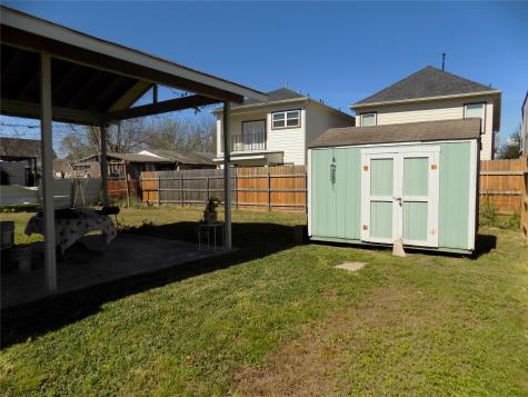 5016 Creekmont Drive Houston TX 77091