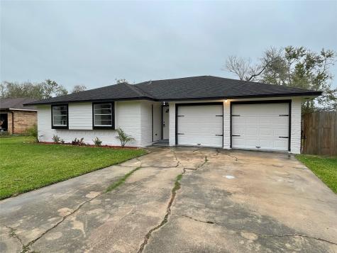 251 Schley Street Richwood TX 77531