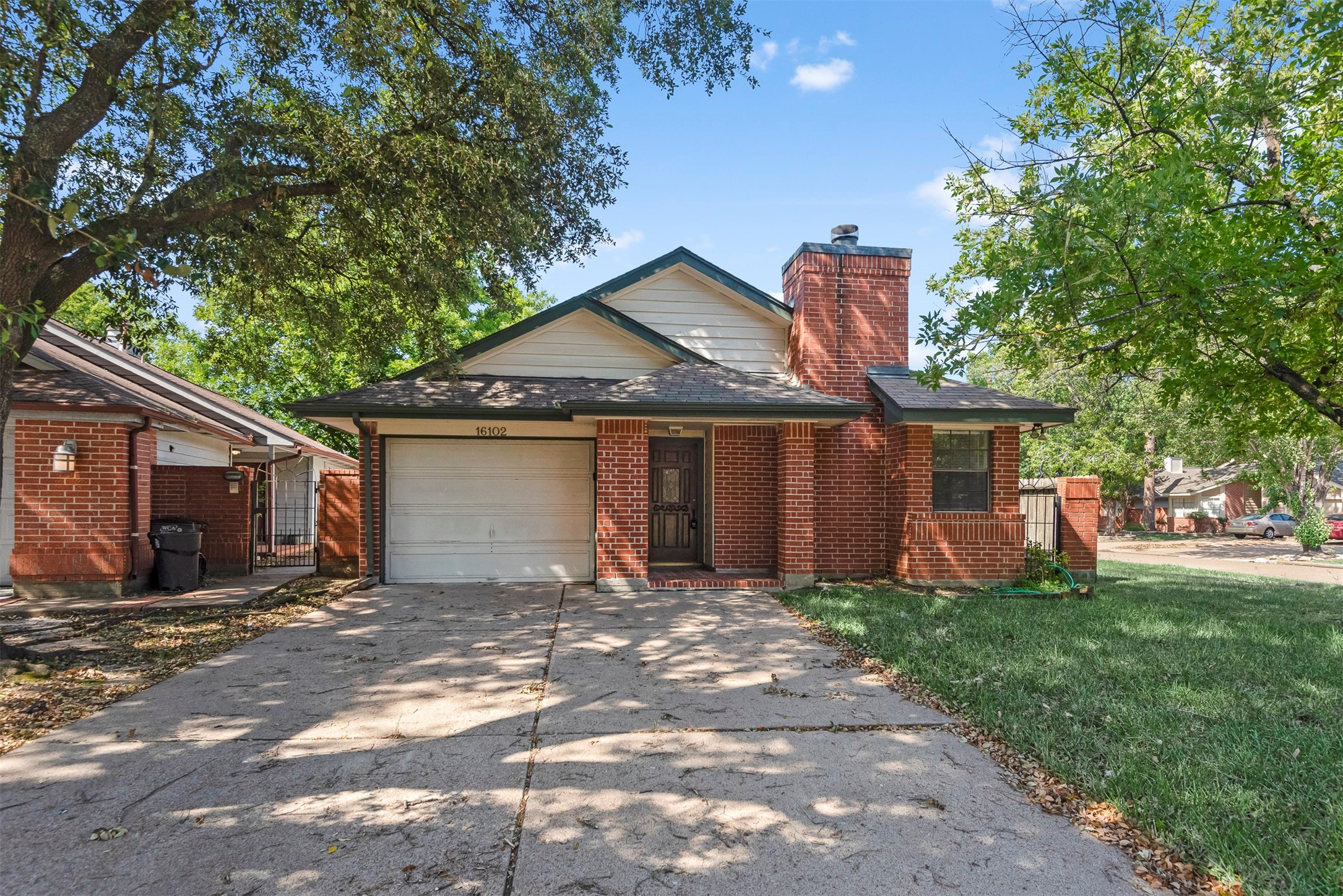 16102 Golden Sands Drive Houston TX 77095