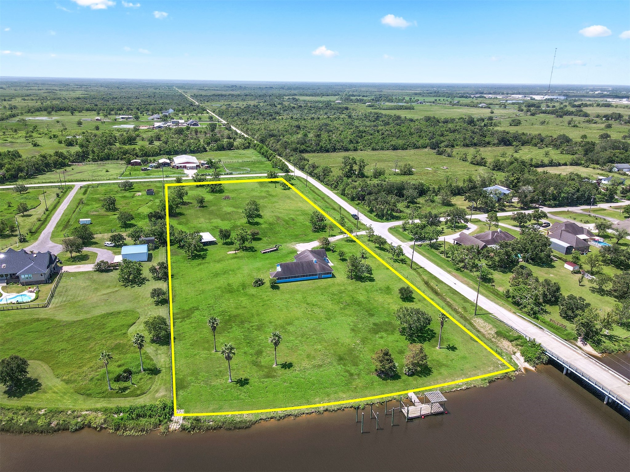 7939 2nd Street Hitchcock TX 77563