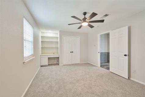 102 Springs Edge Drive Montgomery TX 77356