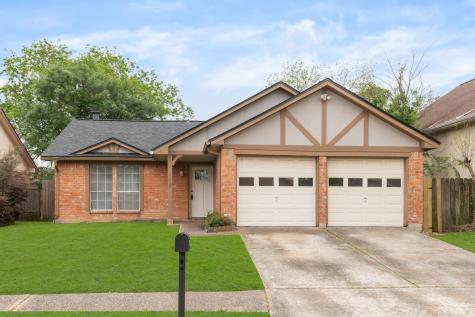 15306 Silver Green Drive S Channelview TX 77530