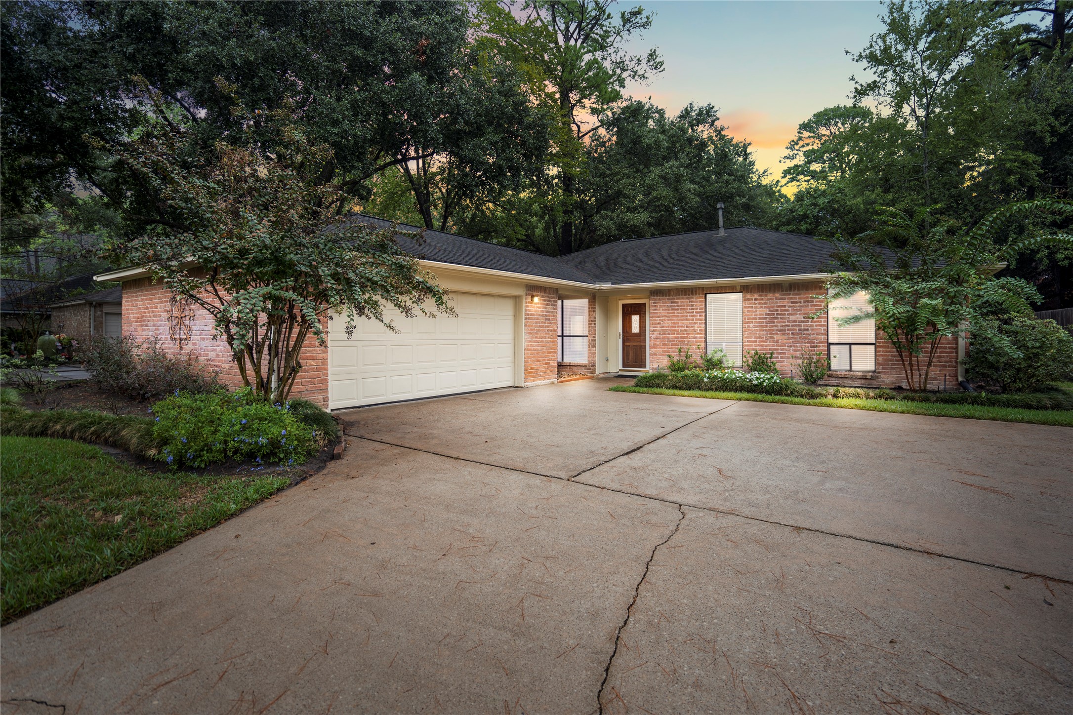11810 Stillwater Drive Houston TX 77070