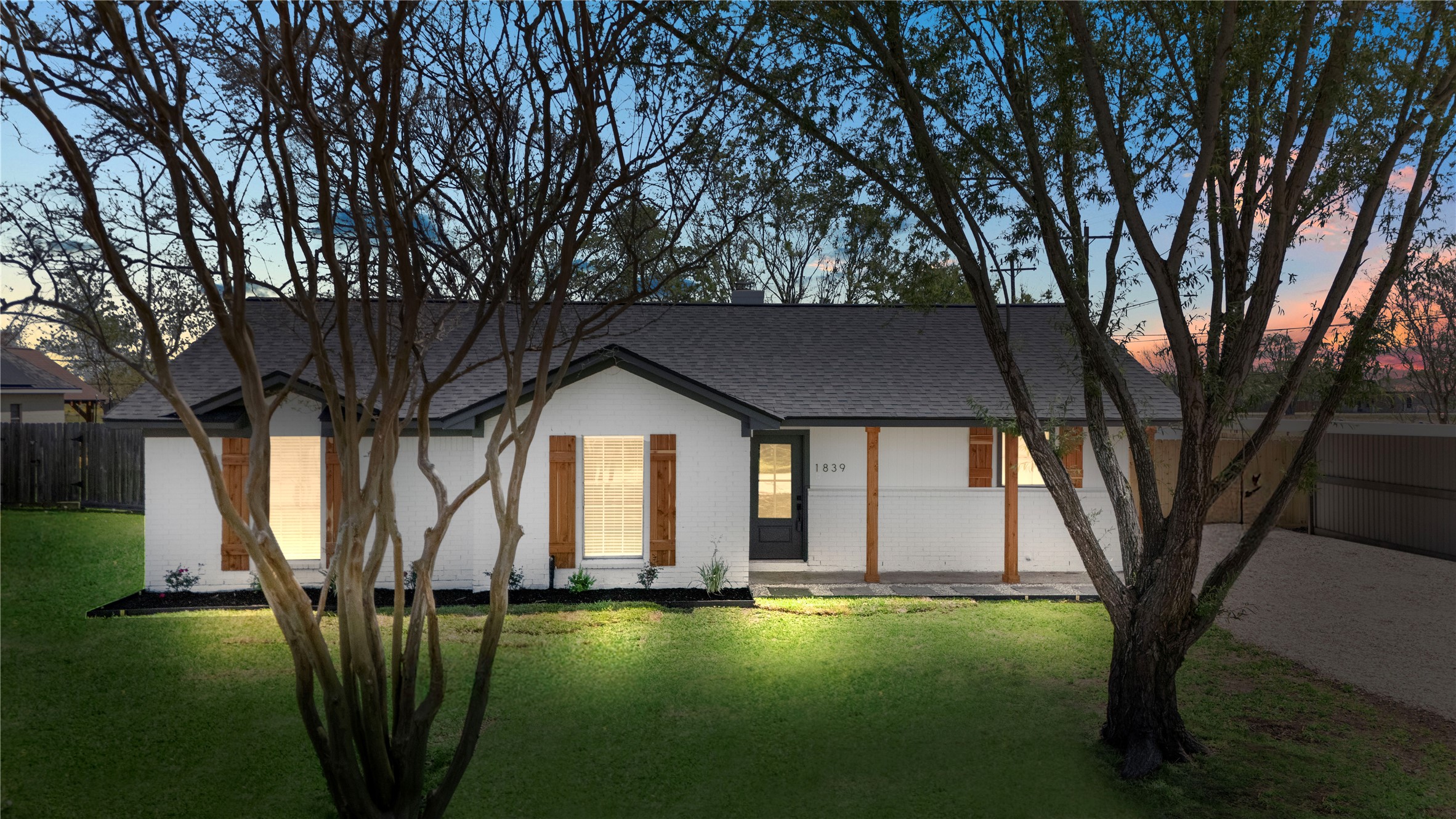 1839 Elmwood Avenue La Porte TX 77571