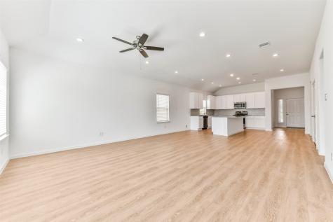 3014 King Oaks Street Baytown TX 77251