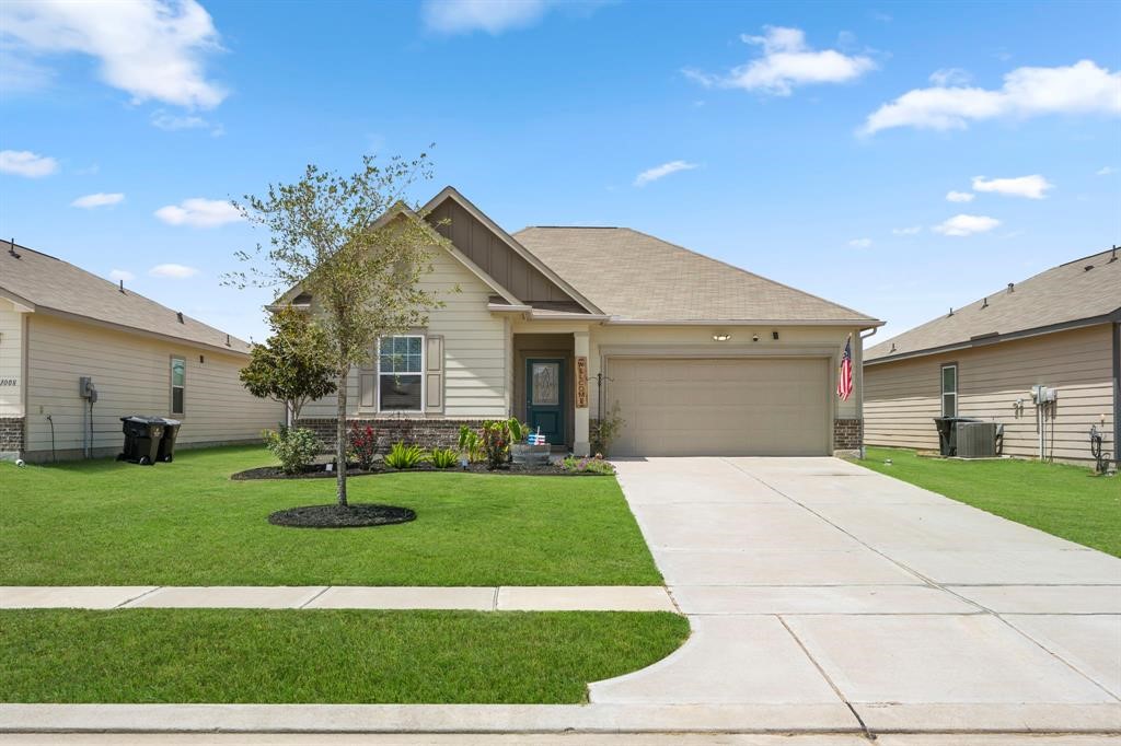 1004 Banyon Tree Lane Brookshire TX 77423