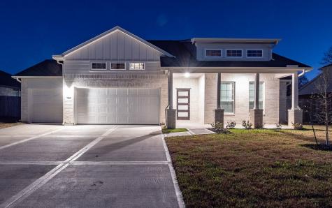 545 Green Meadows Drive West Columbia TX 77486