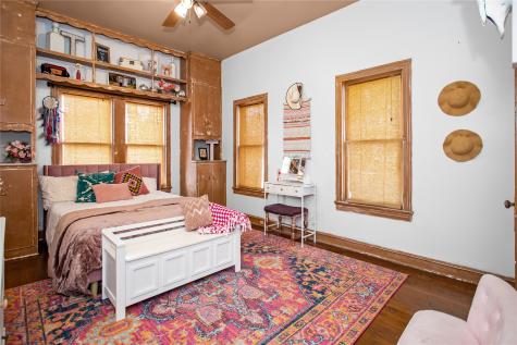706 E Main Street Madisonville TX 77864