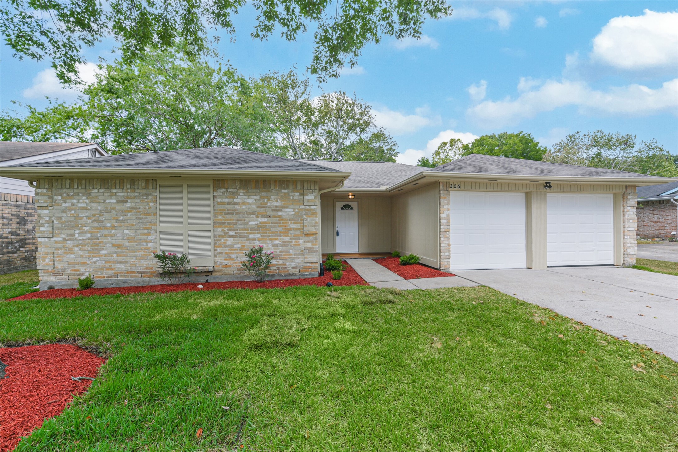 206 Glen Haven Drive League City TX 77573