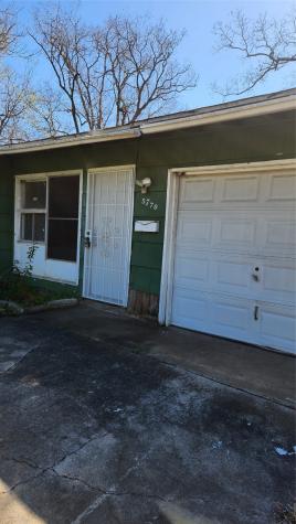 5770 Westover Street Houston TX 77033