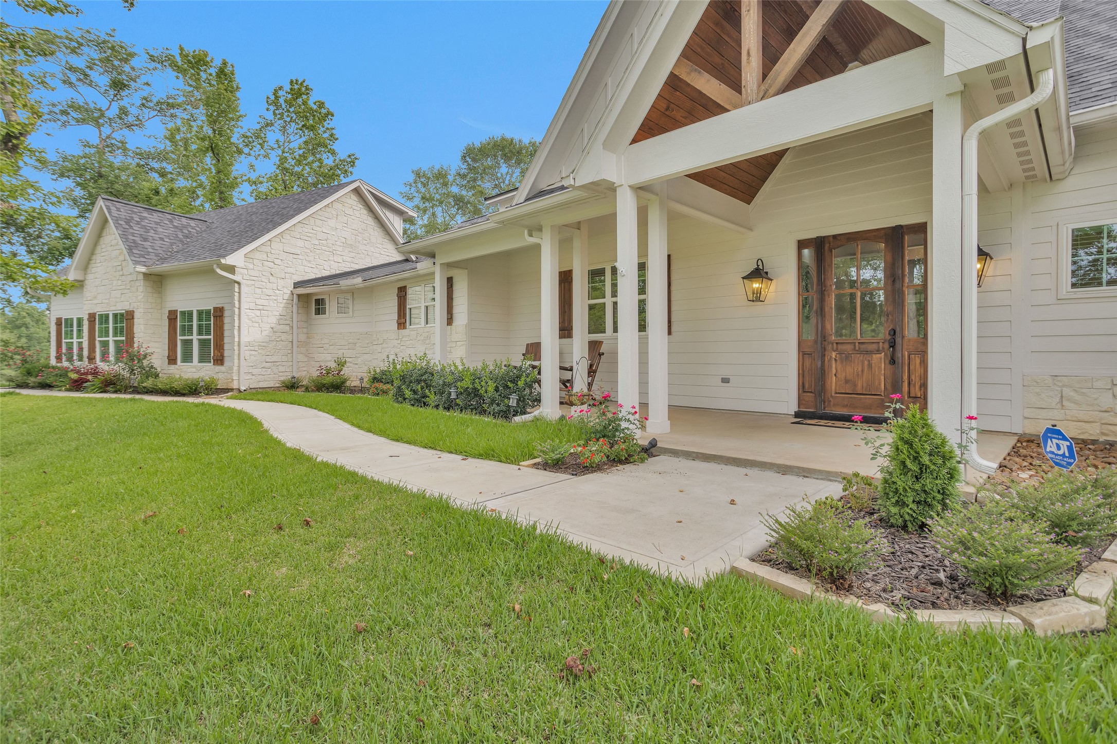 14627 Sterling Court Willis TX 77378