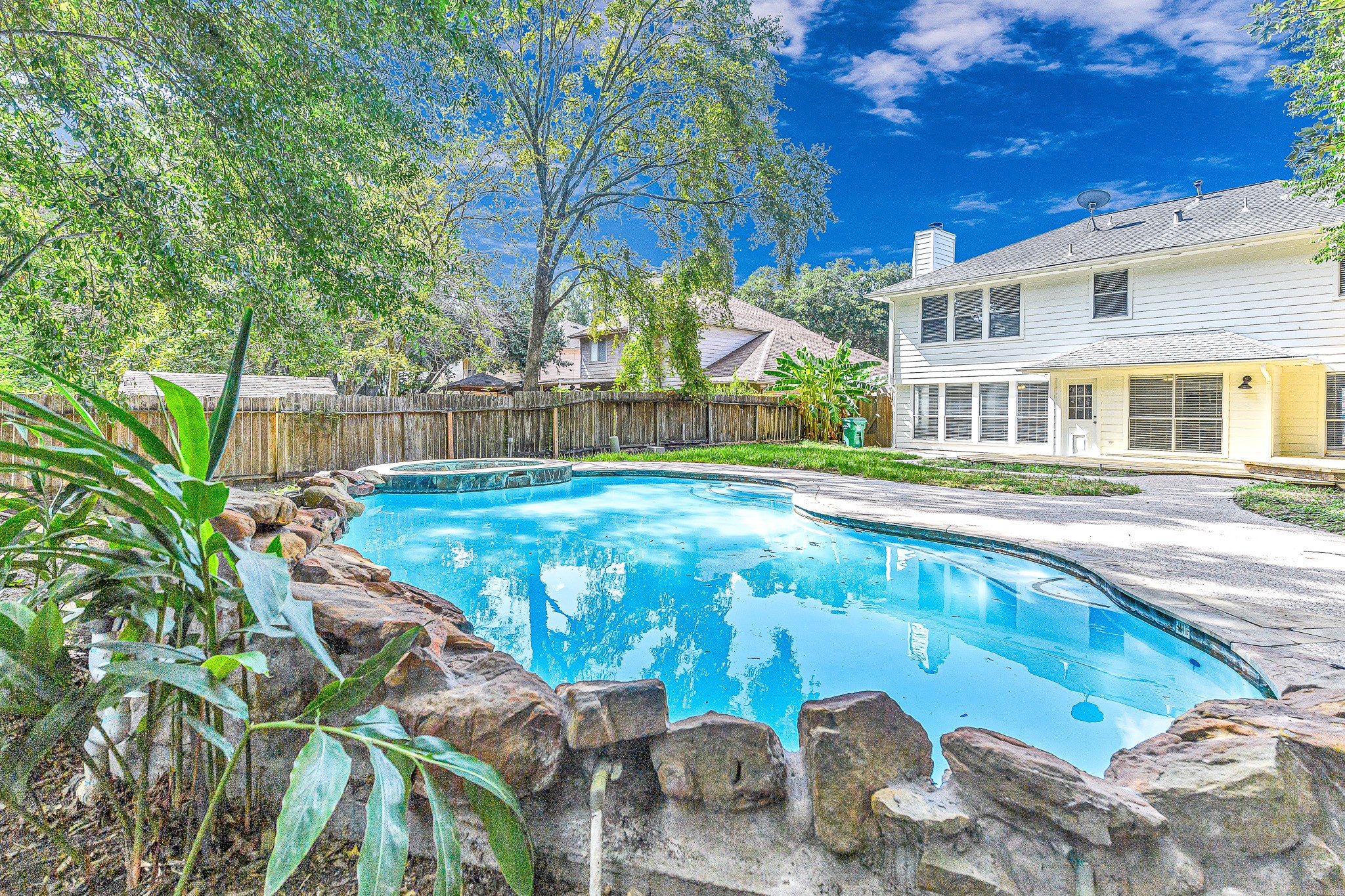 1419 Redwood Village Circle Spring TX 77386
