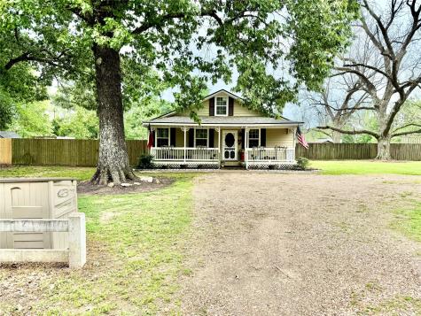 740 County Road 318 Cleveland TX 77327