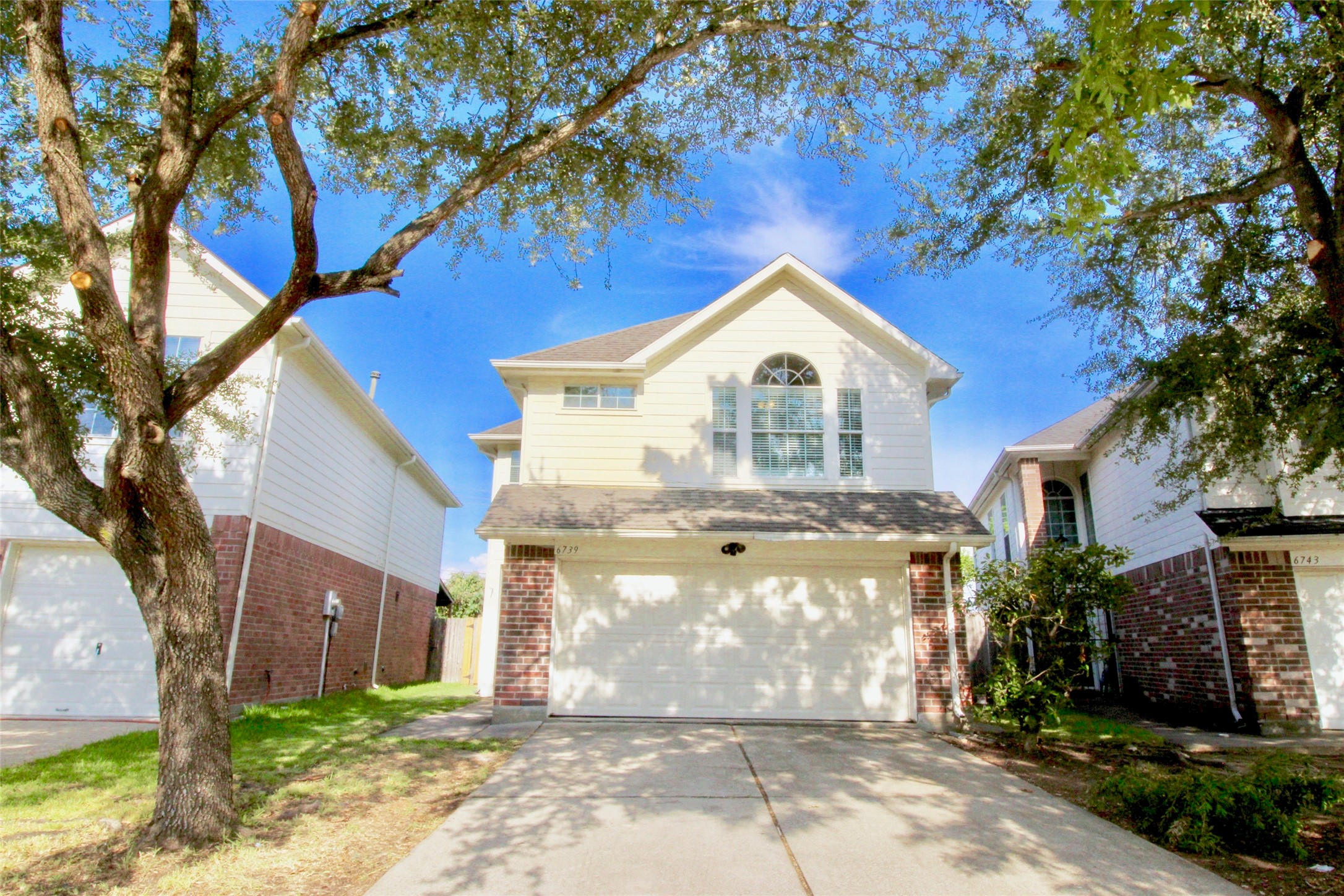 6739 Bellaire Gardens Drive Houston TX 77072