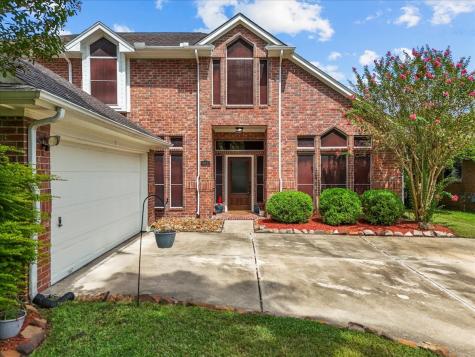 306 Vantage Pointe Circle League City TX 77573