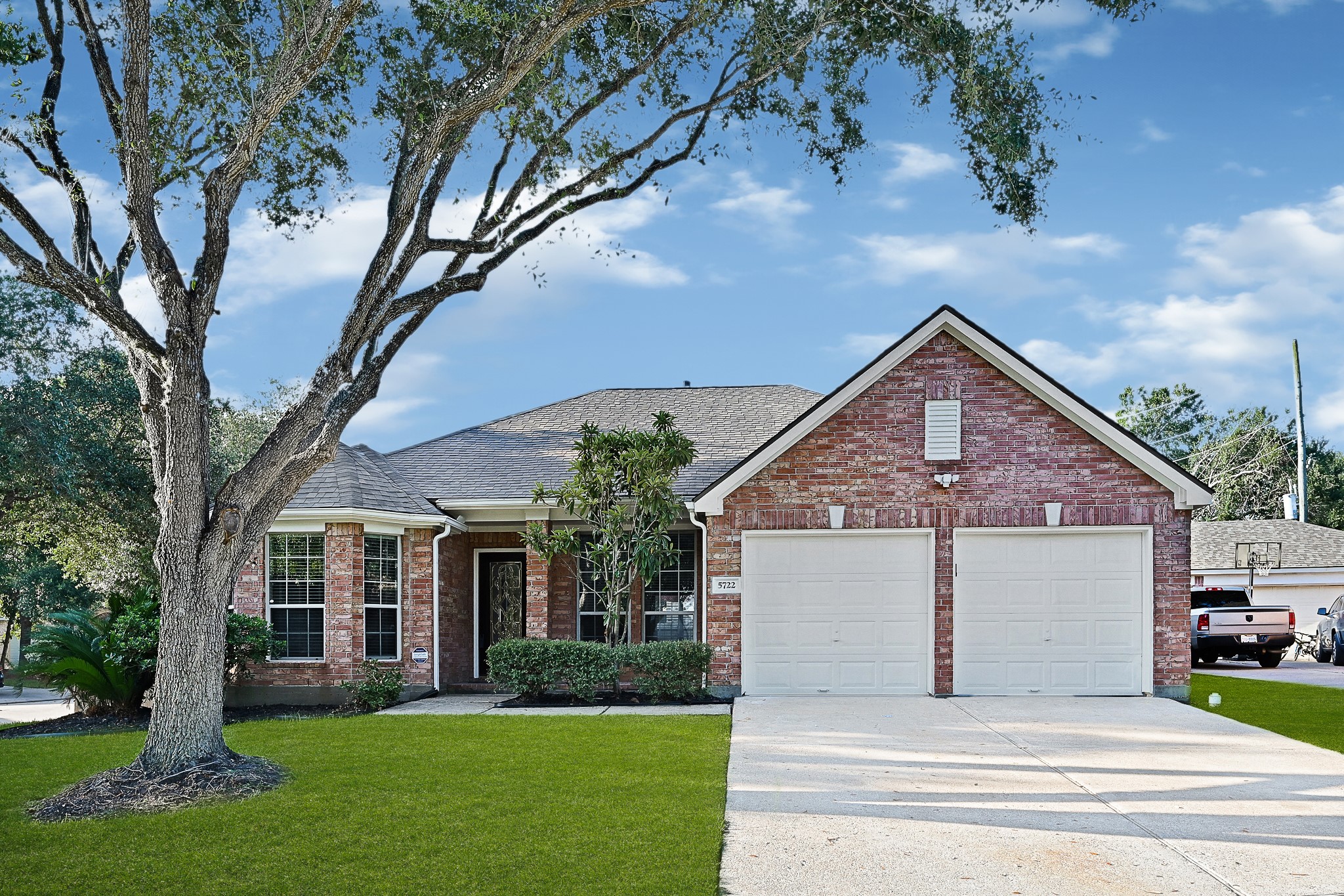 5722 Skydale Lane Richmond TX 77469