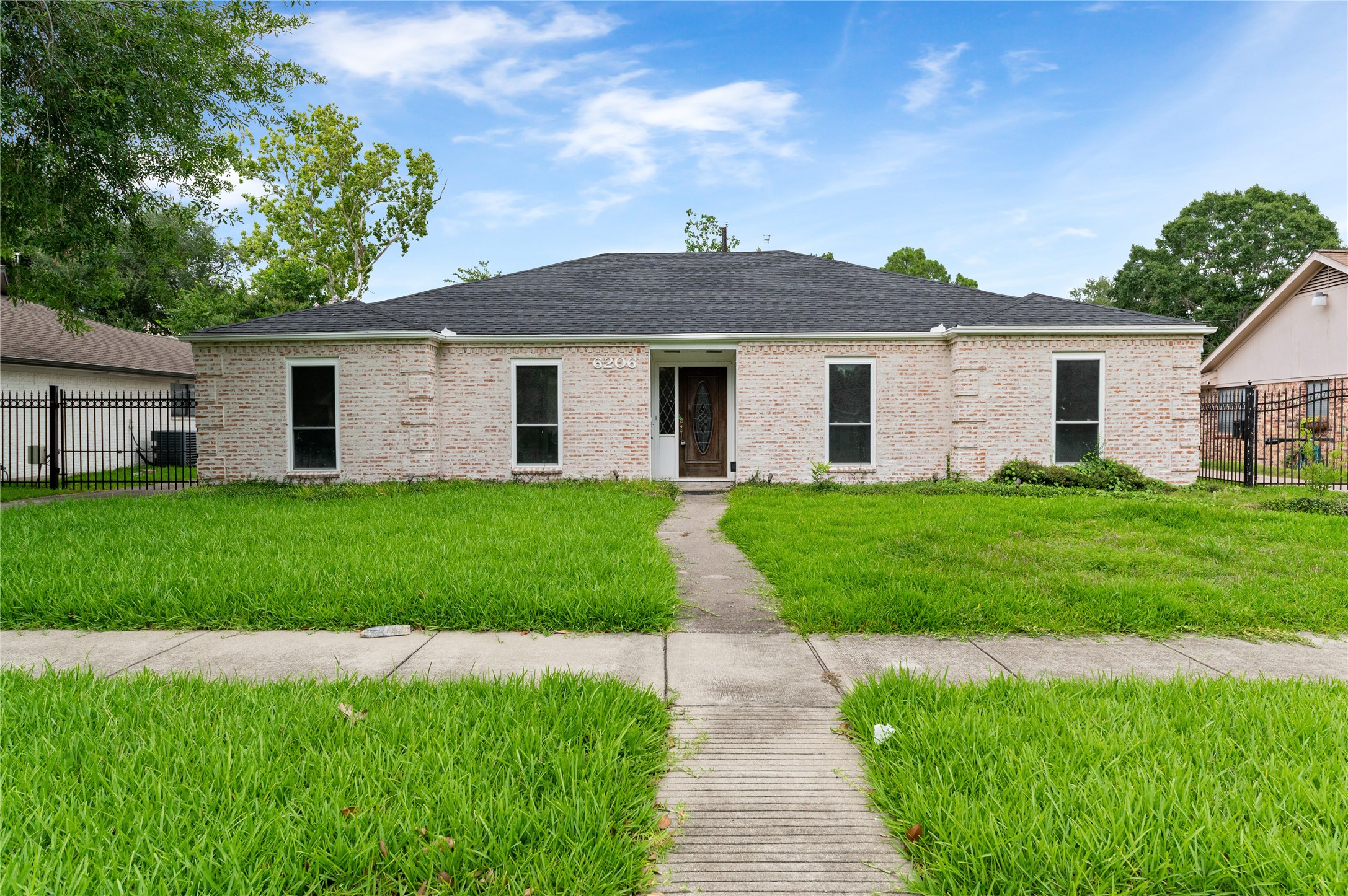 6206 Yarwell Drive Houston TX 77096