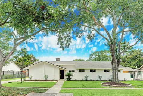 5642 Indigo Street Houston TX 77096