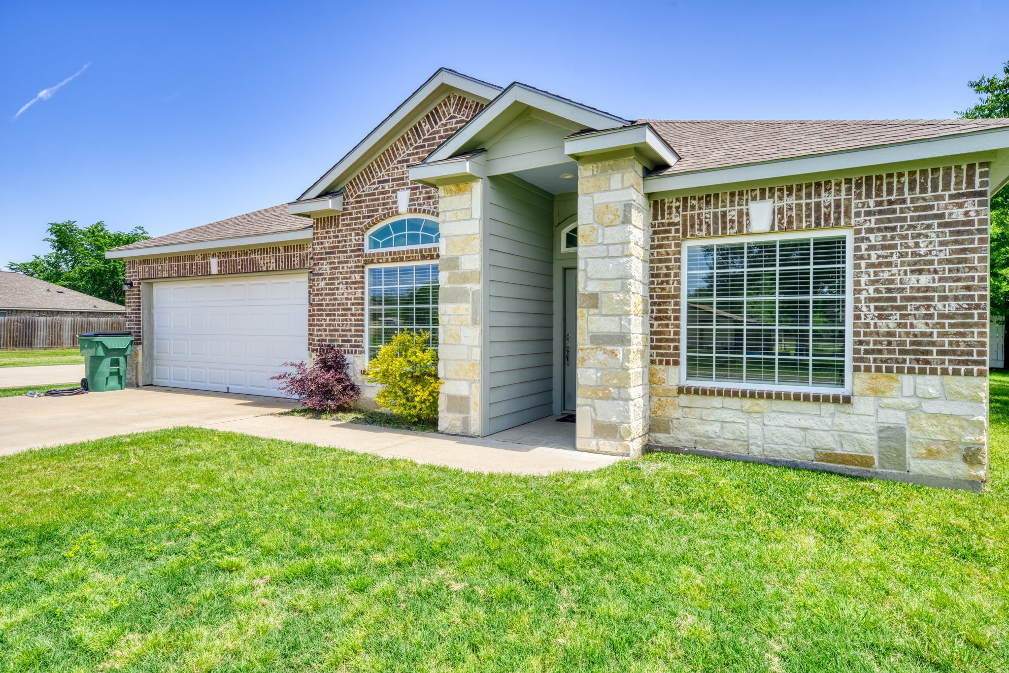 1104 Jennifer Street Madisonville TX 77864