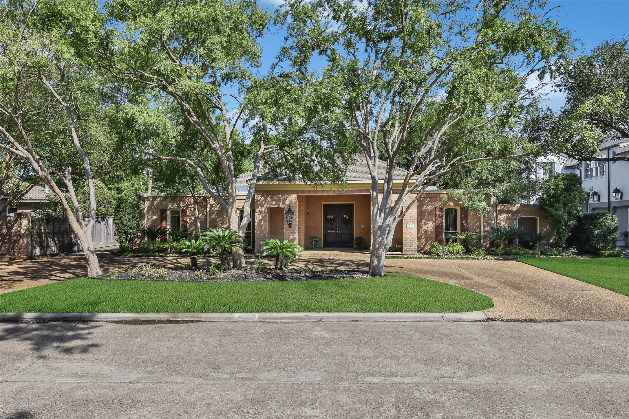 6000 Stones Throw Road Houston TX 77057