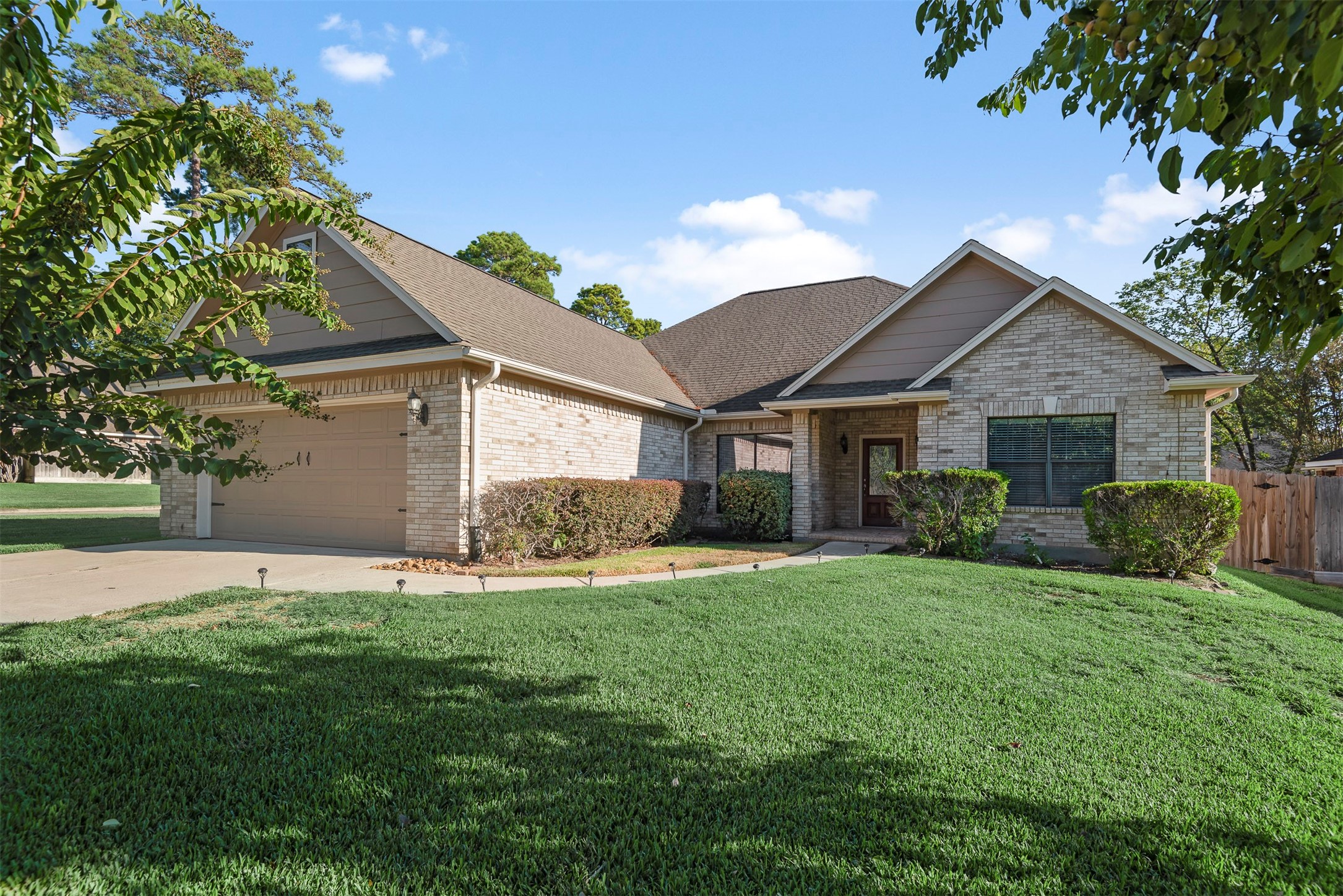 11930 Brightwood Drive Montgomery TX 77356