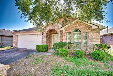 8013 W Red Oak Lane Texas City TX 77591