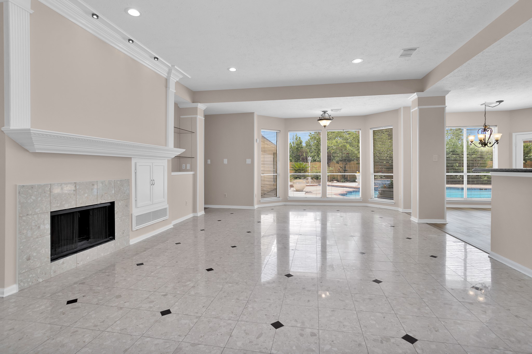 1502 Waterwood Court Missouri City TX 77459
