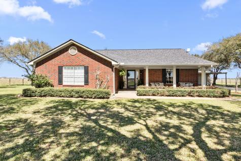 764 County Road 207 East Bernard TX 77435
