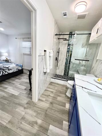 5420 Avenue O Galveston TX 77551