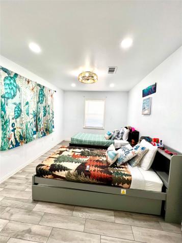 5420 Avenue O Galveston TX 77551