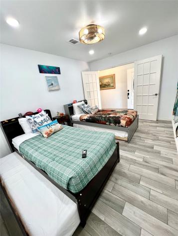 5420 Avenue O Galveston TX 77551