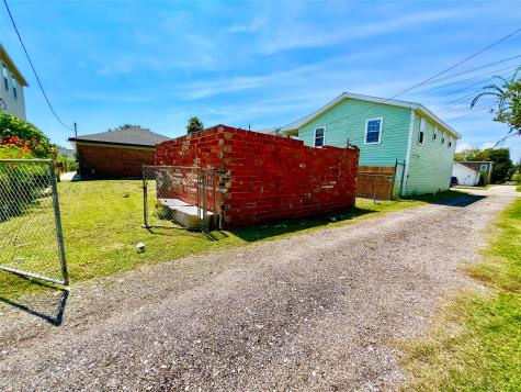 5420 Avenue O Galveston TX 77551