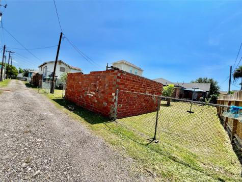 5420 Avenue O Galveston TX 77551