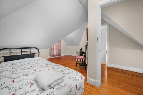501 W Moore Moulton TX 77975