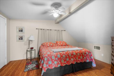 501 W Moore Moulton TX 77975