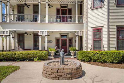 501 W Moore Moulton TX 77975