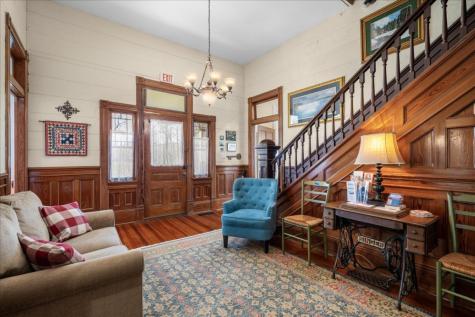 501 W Moore Moulton TX 77975