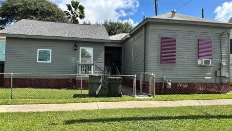 1212 15th Street Galveston TX 77550