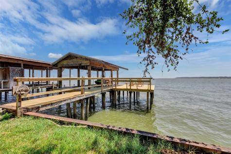 354 Edgewater Way Point Blank TX 77364