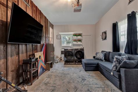 354 Edgewater Way Point Blank TX 77364