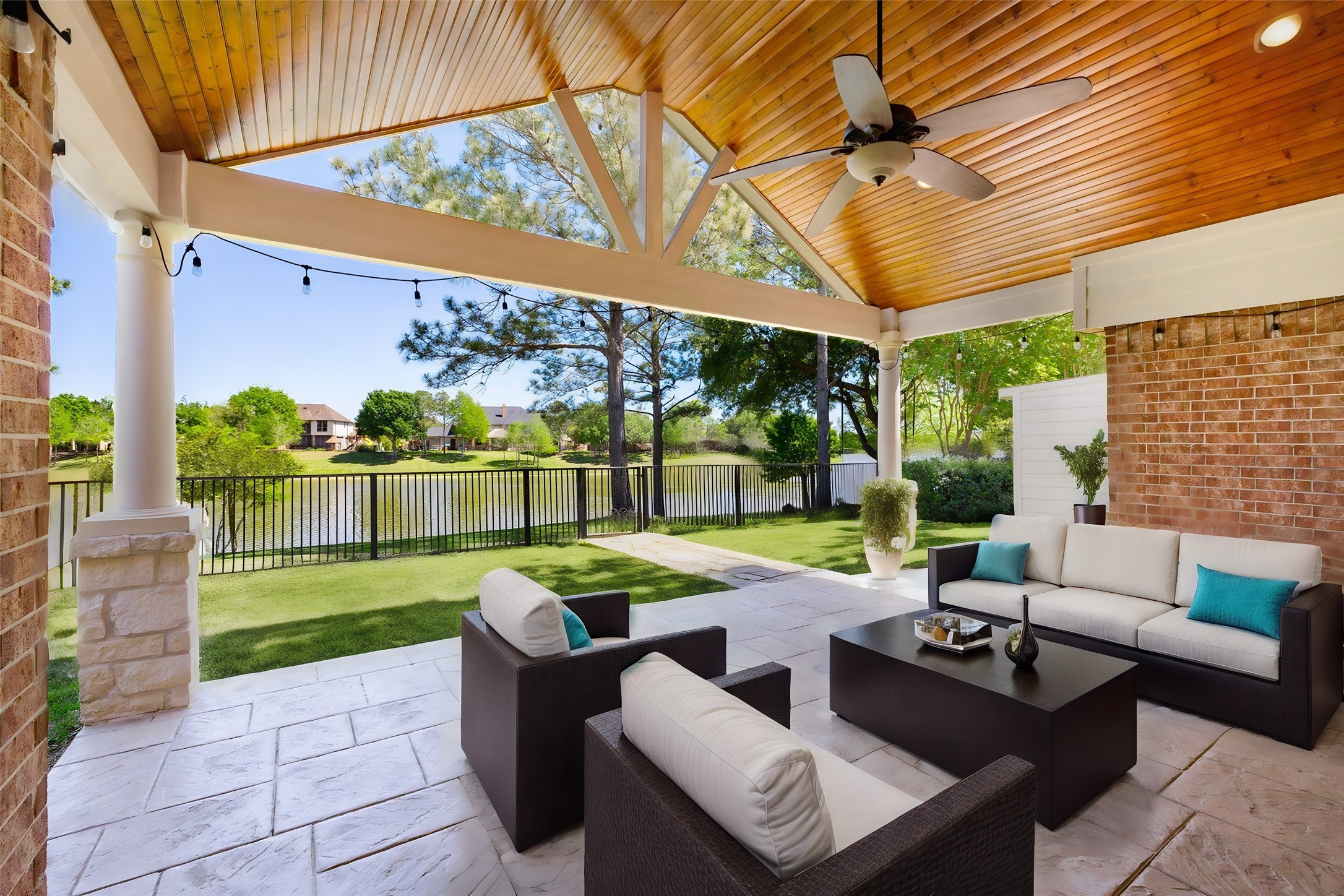 2315 Delta Bridge Drive Pearland TX 77584