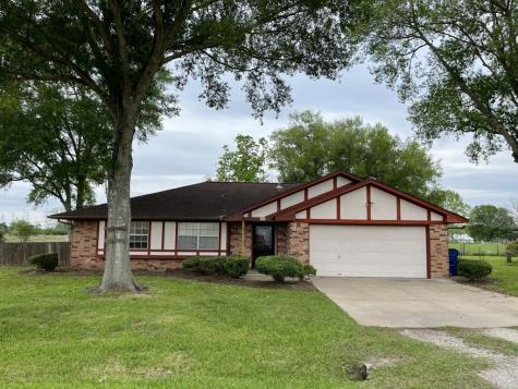 512 Francis Street West Columbia TX 77486