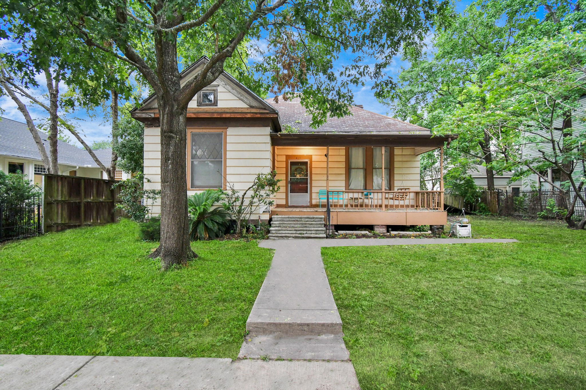 417 Highland Street Houston TX 77009