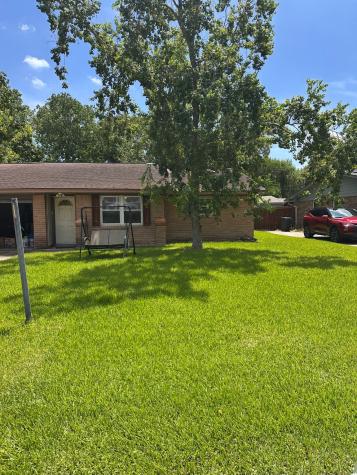135 Highland Terrace League City TX 77573