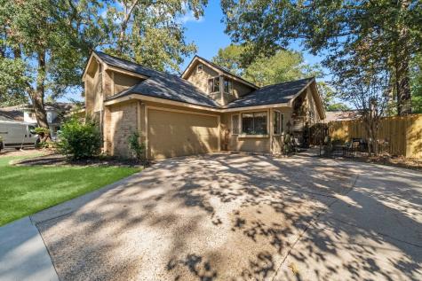1911 Woodhue Drive Spring TX 77386