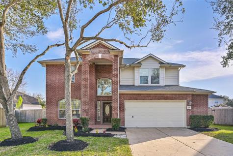 1916 Highland Point Court Pearland TX 77581