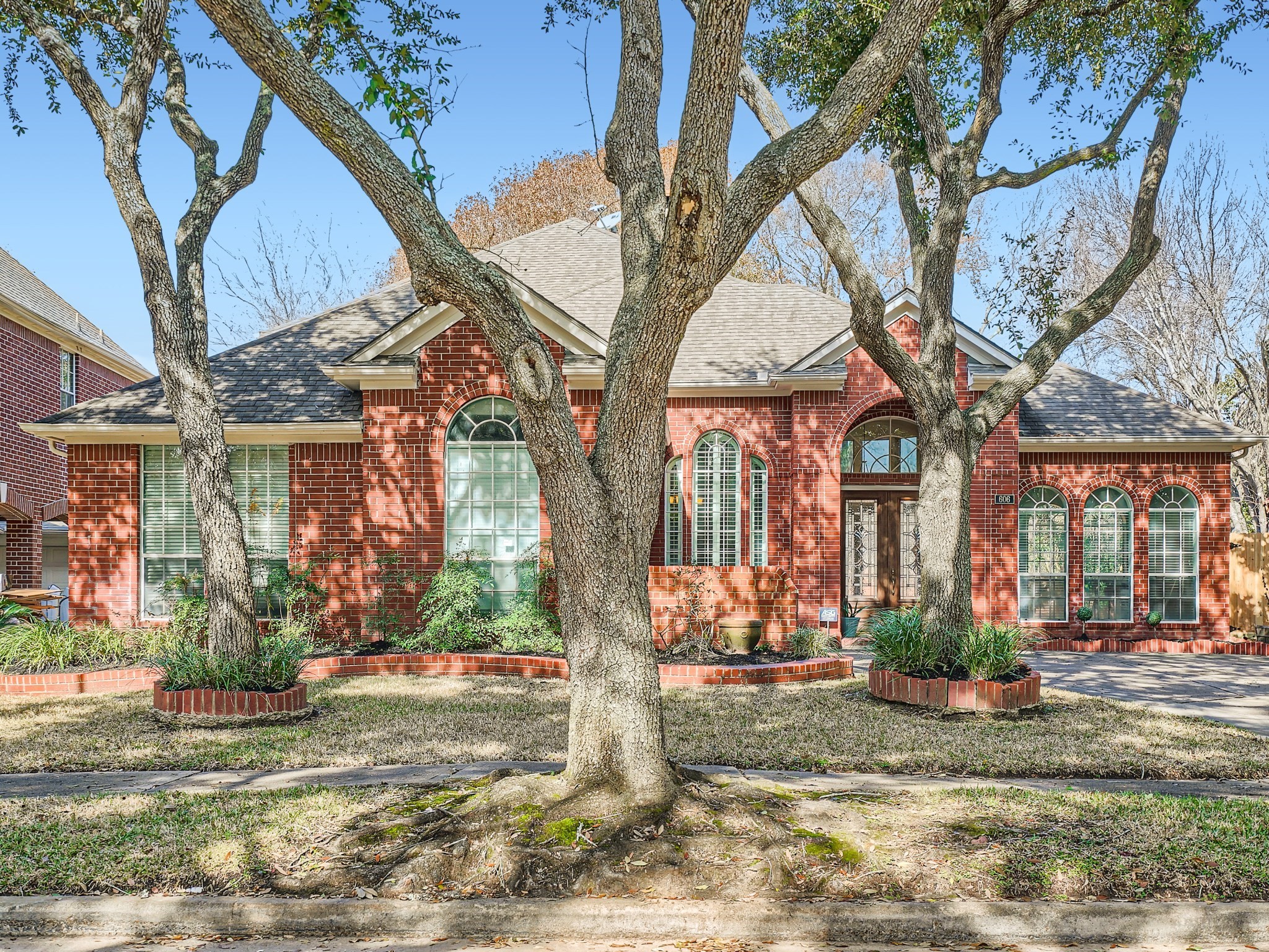 606 Winston Lane Sugar Land TX 77479